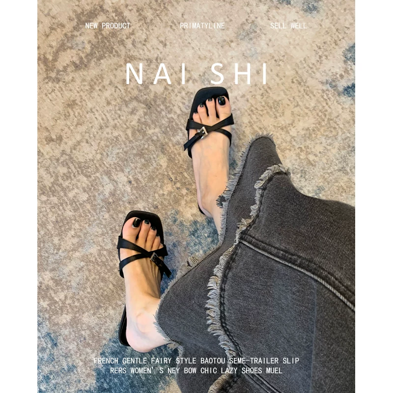 Phiên bản da cừu! Dép sandal mùa hè kiểu Pháp thanh lịch dành cho nữ, mũi vuông, hở mũi, kiểu xỏ ngón, quai mảnh, không gót, sandal gót thấp.