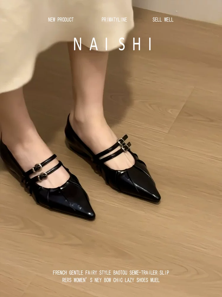 Phiên bản da cừu! Giày Mary Jane mũi nhọn xếp ly kiểu Pháp dành cho nữ với dây đeo khóa đơn, màu đen cổ điển, tăng chiều cao, kiểu dáng thanh lịch.