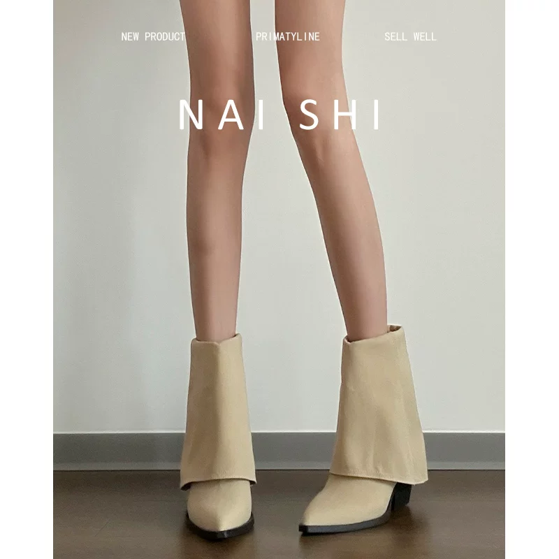 Phiên bản da cừu! Giày bốt ngắn kiểu Hàn Quốc mũi nhọn và gót thô, bốt denim, bốt kiểu miền Tây cổ điển, bốt cổ chân thời trang tôn dáng.