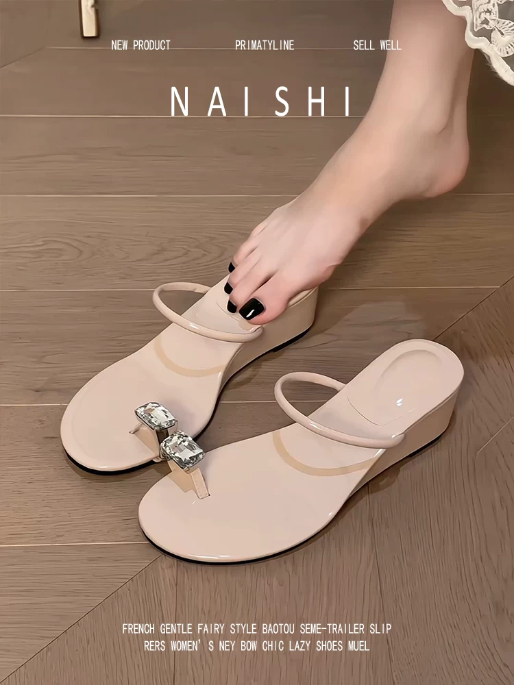 Phiên bản da cừu! Dép quai ngang đính đá kiểu Pháp dành cho nữ, phù hợp với váy, dép đế xuồng, giày cao gót màu nude thanh lịch.