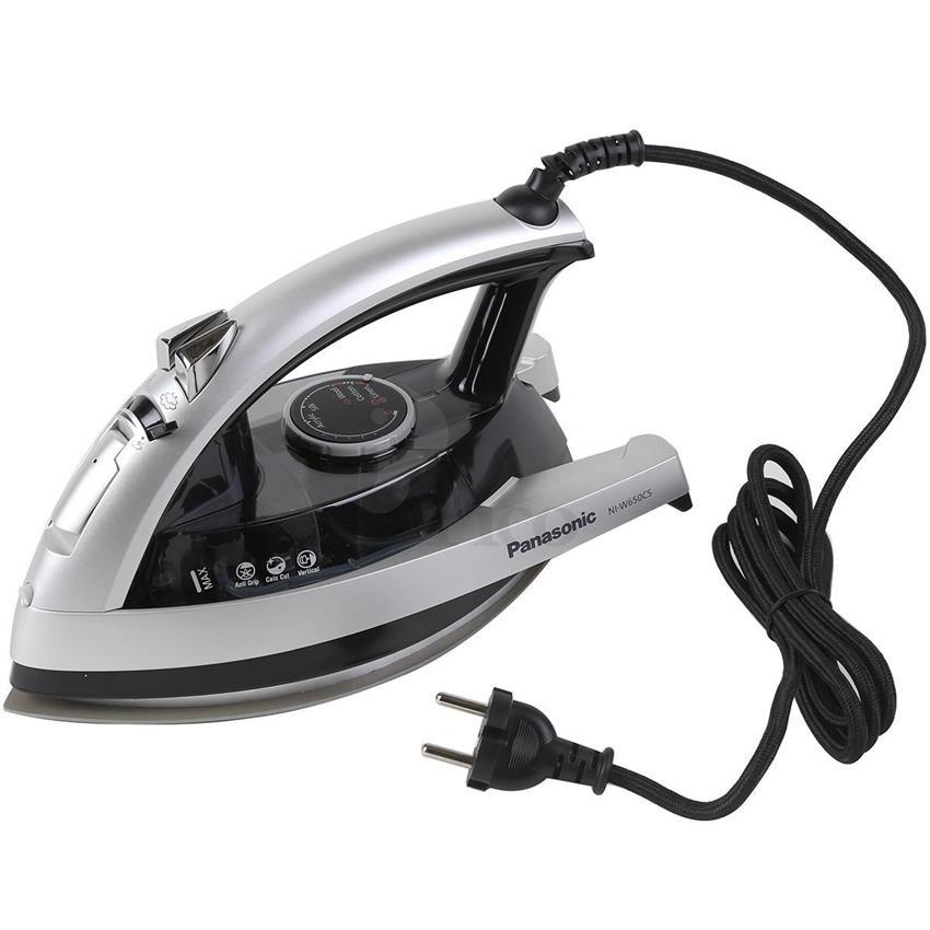 Bàn ủi hơi nước Panasonic NI-W650CSLRA - Hàng Bếp 3B
