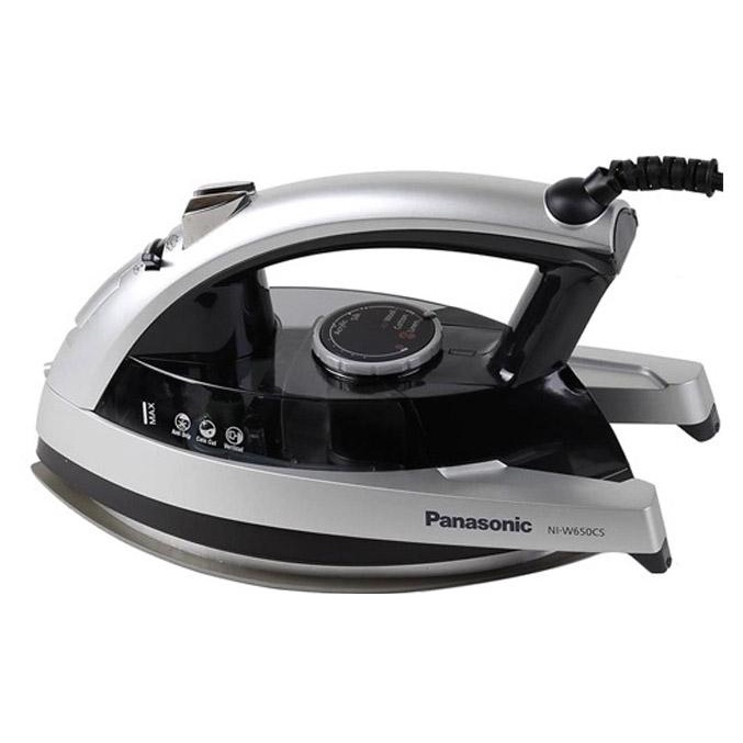 Bàn ủi hơi nước Panasonic NI-W650CSLRA - Hàng Bếp 3B