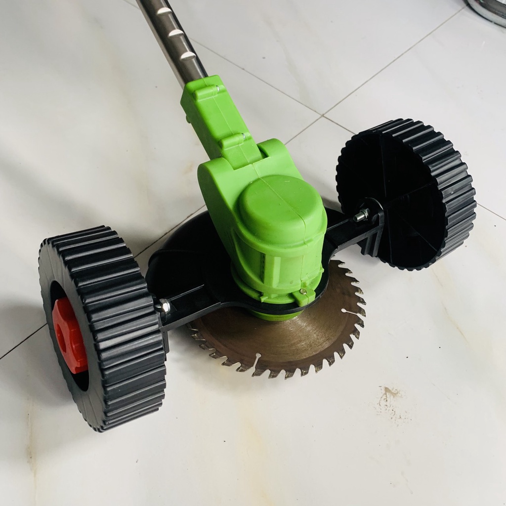 Bánh xe máy cắt cỏ dùng pin Hitachi, Lapusen dành cho cắt thảm cỏ