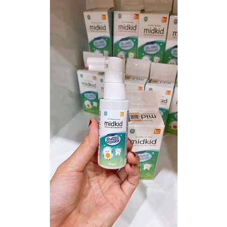 Xịt chống sâu răng Midkid Vị nho dùng cho bé từ 12 tháng +quà