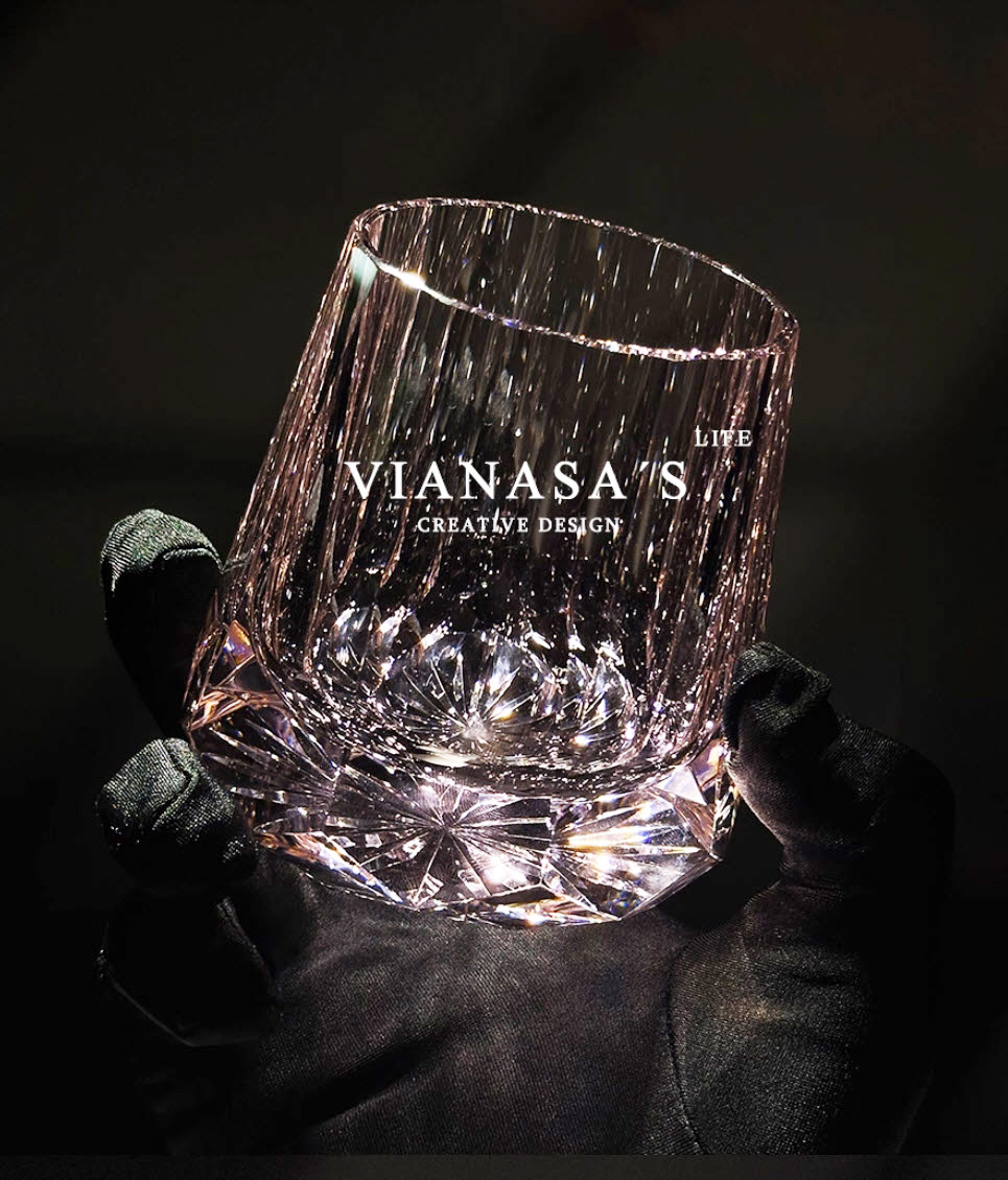 Ly wishky pha lê K9 mẫu Rose Story 200ml chế tác thủ công Vianasa VS99897