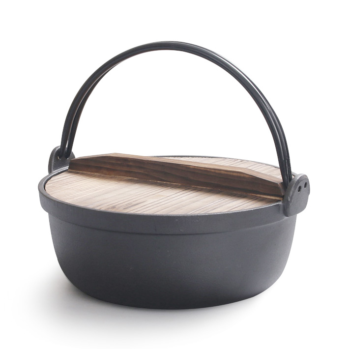 Nồi gang ăn lẩu nắp gỗ quai xách 25cm Chef DG70