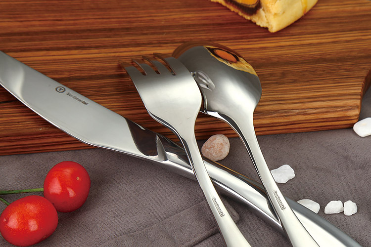 Bộ dao muỗng nĩa TNT B005 inox 202 tay cầm vân nổi sang trọng.