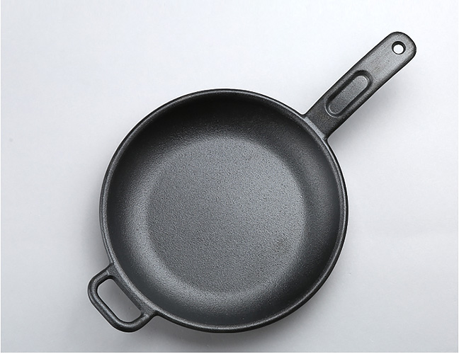 Chảo gang tay cầm 25cm có quai phụ Mcooker BCB25.