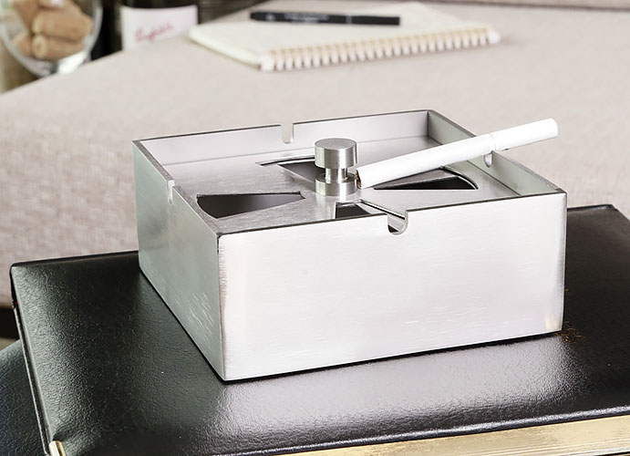 Gạt tàn inox 3mm có nắp chặn Epalace WR21007L