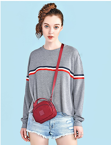 Túi đeo chéo xinh xắn nhiều màu sắc HOTSTYLE MP18B2336D.