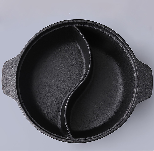 Nồi lẩu gang 2 ngăn đúc thô không chống dính CO003