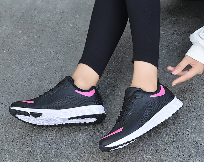 Giày sneaker nữ Mr.Insist MI004