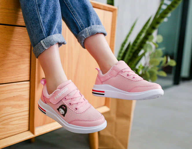 Giày sneaker thể thao bé gái Tide WB1901