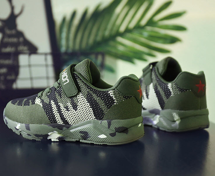 Giày sneaker bé trai Juvenile QTX902