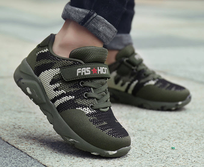 Giày sneaker bé trai Juvenile QTX902