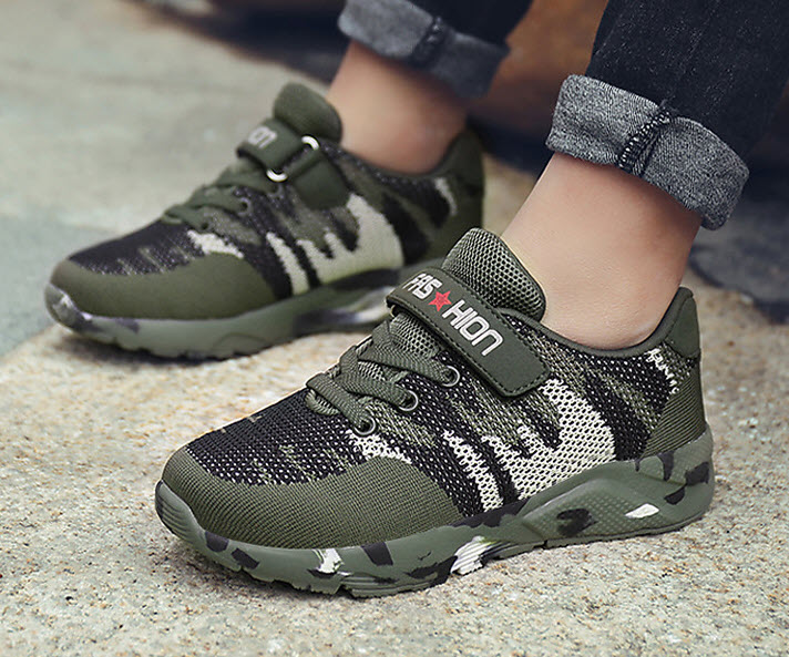 Giày sneaker bé trai Juvenile QTX902