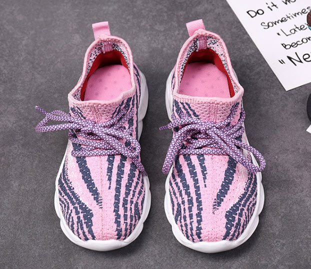 Giày sneaker bé trai Public TNM810