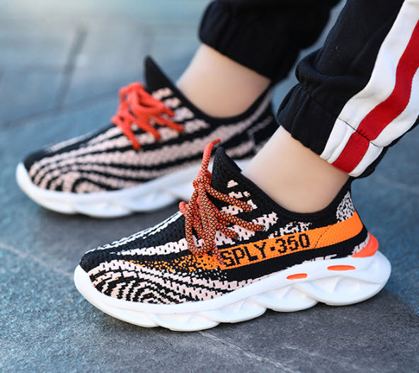 Giày sneaker bé trai Public TNM810