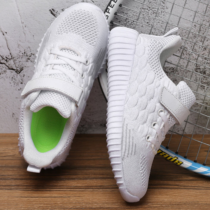 Giày sneaker bé trai Public QBW7007