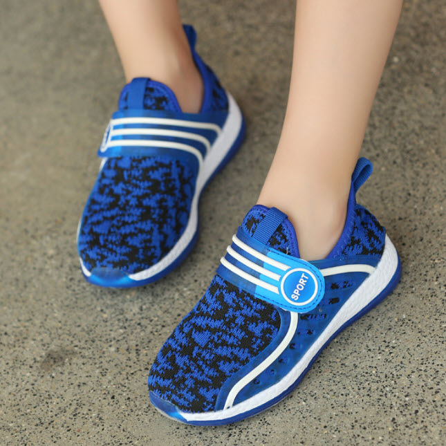 Giày sneaker bé trai Juvenile DW851