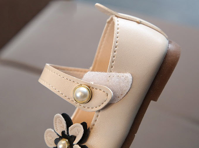 Giày sandals bé gái Yiwu YW7968