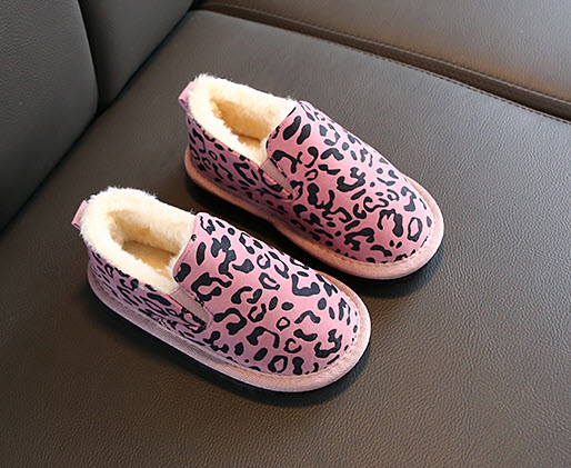 Giày sneaker trẻ em 15 - 20cm Yiwu YW2724