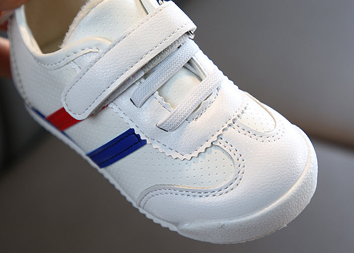 Giày sneaker bé trai 14 - 18cm Yiwu YW3651
