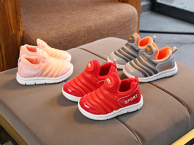 Giày sneaker bé trai 13 - 15cm Yiwu YW6923