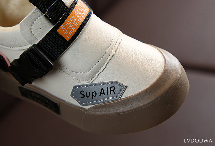Giày sneaker bé trai 13 - 19cm Yiwu YW8153