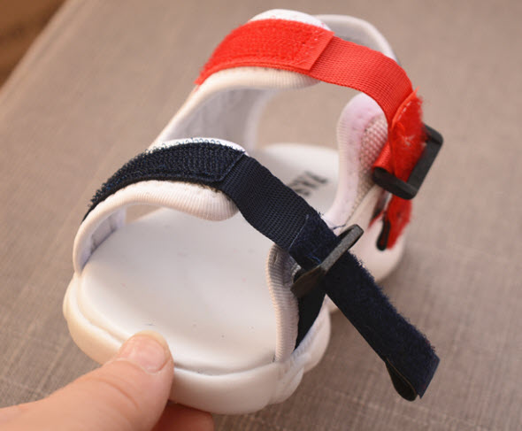Giày sandals bé trai 14 - 19cm Yiwu YW1954
