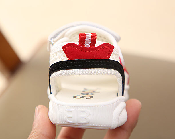 Giày sandals trẻ em 13 - 18cm Yiwu YW4232