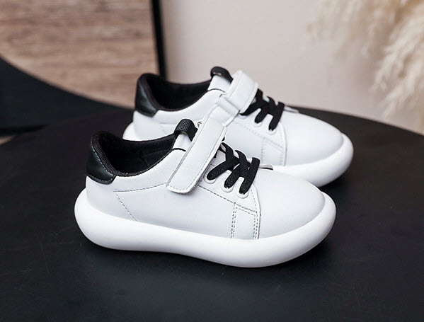 Giày sneaker bé gái 15 - 21cm Yiwu YW1962
