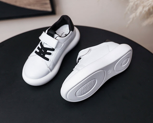 Giày sneaker bé gái 15 - 21cm Yiwu YW1962
