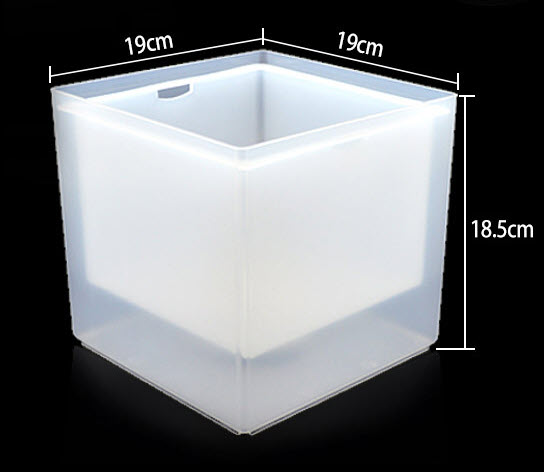 Xô đá đèn led 3.5L Comfort CF305BF