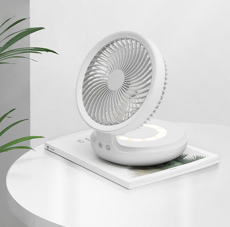 Quạt bàn di động dùng pin SmartFrog E808