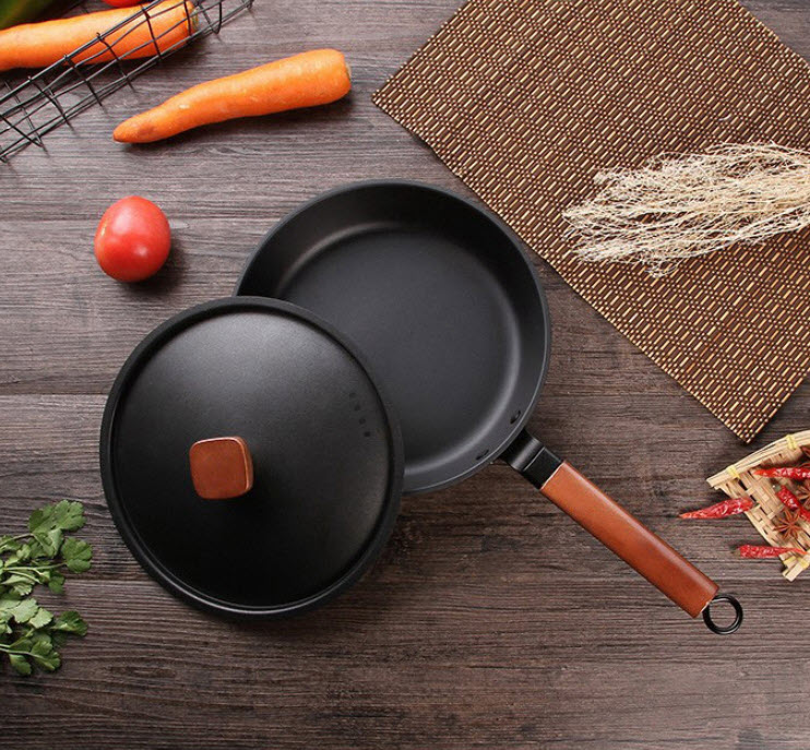 Chảo thép carbon 24cm Ironwood LYJG24