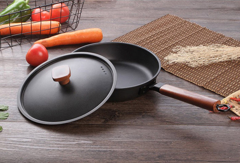 Chảo thép carbon 24cm Ironwood LYJG24