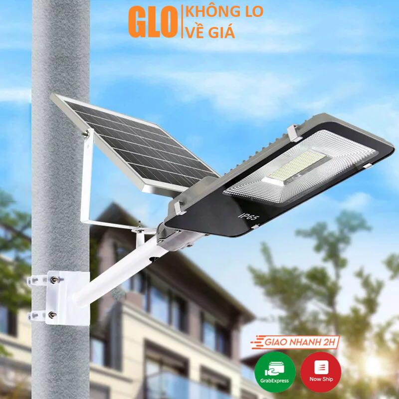 Đèn Pha Đường 300W Kèm Tấm Năng Lượng Mặt Trời Và Remote