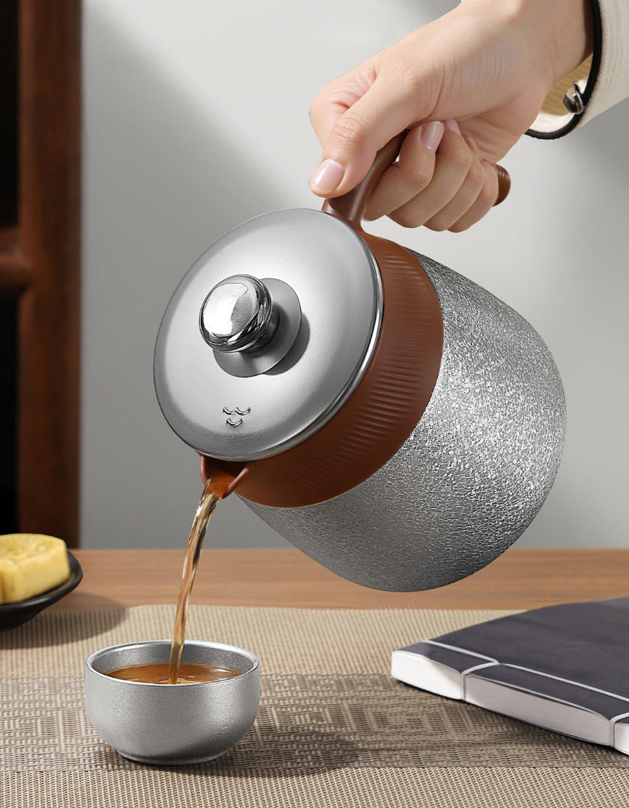 Bình pha trà 700ml inox 316 phủ Titan an toàn sức khỏe BYT11