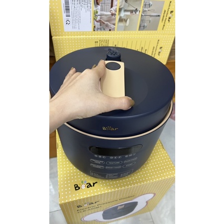 Nồi áp suất điện , nồi cơm, hầm cháo đa năng dung tích 5L Bear YLB-A50M1-BH 18 THÁNG