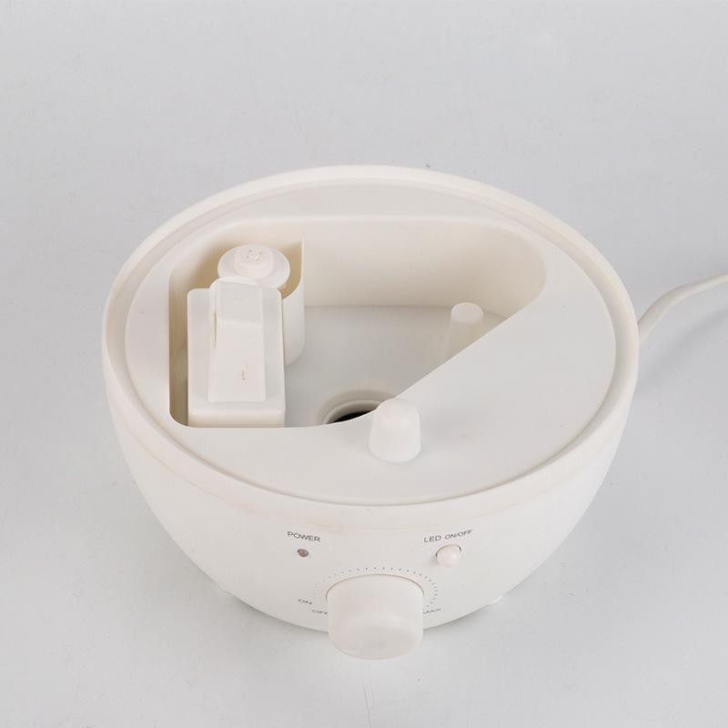 Máy khuếch tán tinh dầu phun sương thế hệ mới Hồ Điệp Cao Cấp 1500ml cùng vòi phun cute