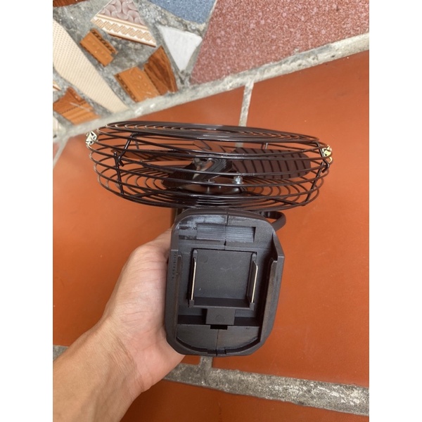 Quạt chạy pin Makita 8 inch, sài chung pin Makita 14,4v - 21v