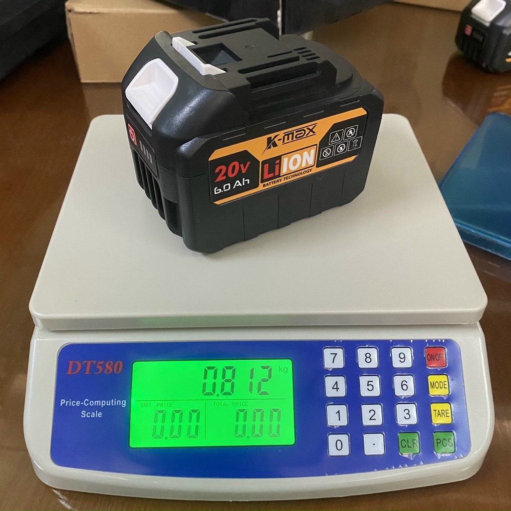 Pin 15 Cell K-max 21V dung lượng cao chân pin phổ thông có đèn báo pin