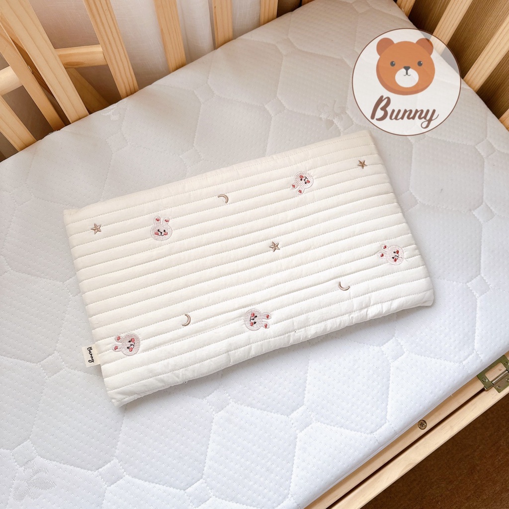 Gối Cao Su Non Cho Bé KidsWorld Bunny Siêu Êm Ái Có Kết Cấu Lỗ Thoáng Khí Chống Ngạt Cotton Thiên Nhiên Kháng Khuẩn