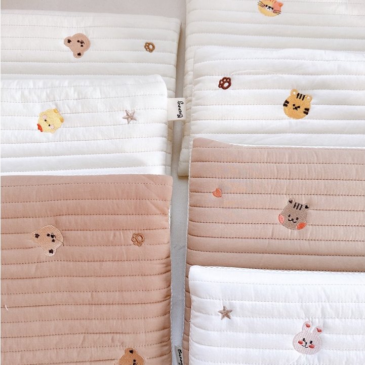 Gối Cao Su Non Cho Bé KidsWorld Bunny Siêu Êm Ái Có Kết Cấu Lỗ Thoáng Khí Chống Ngạt Cotton Thiên Nhiên Kháng Khuẩn