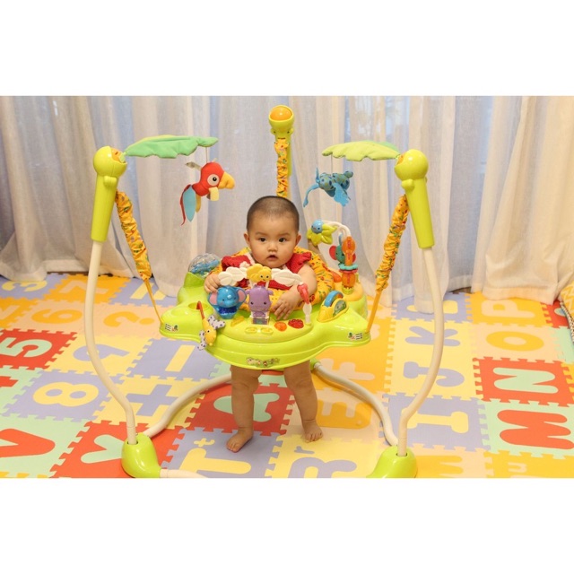 Jumperoo - Ghế nhún nhảy tập đứng dành cho trẻ em có đèn, nhạc và thanh đồ chơi Konig-Kids - 63569