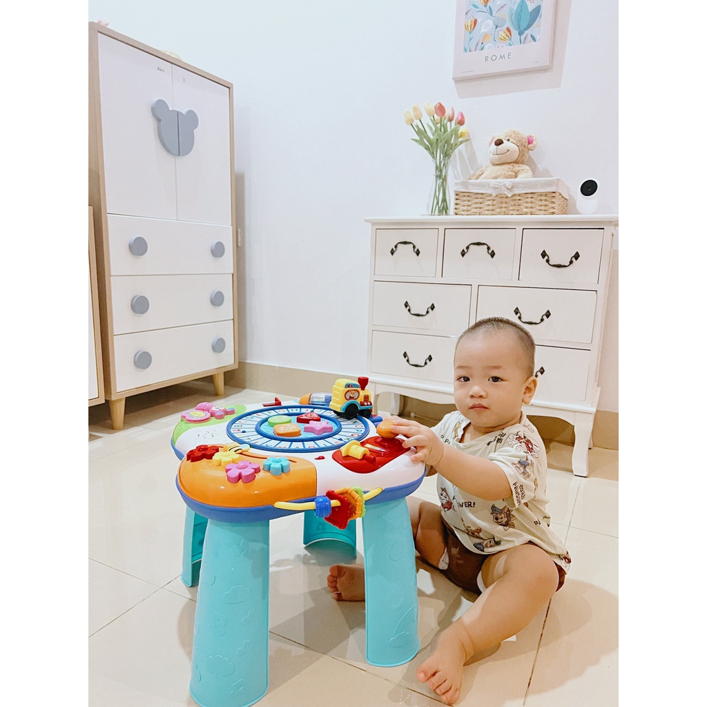 Bàn nhạc đa năng, tập đứng có nhạc  Winfun 0801 kích thích phát triển giác quan và rèn luyện khả năng vận động cho bé