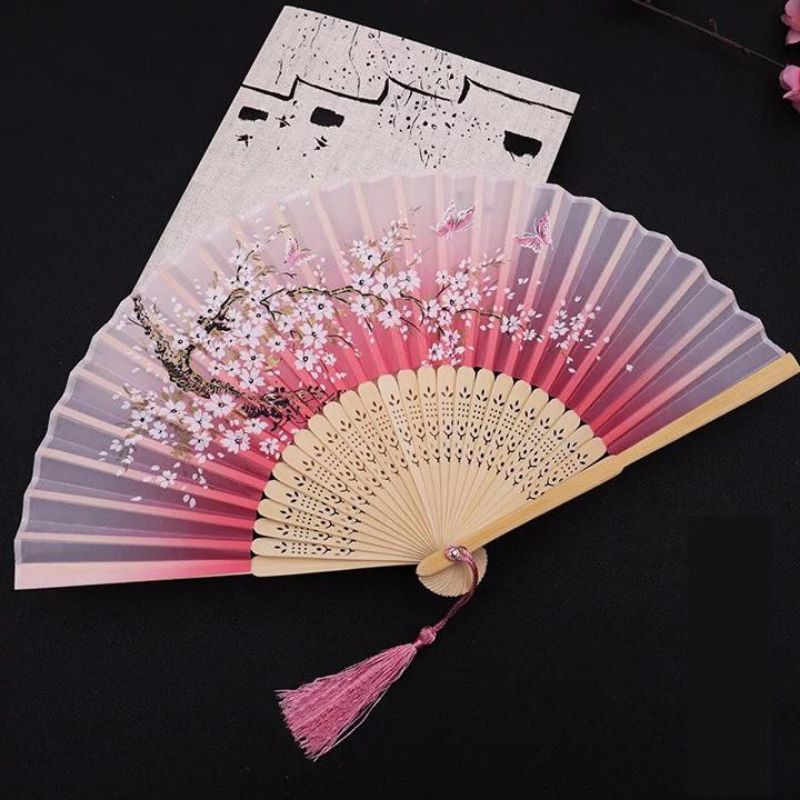 Quạt gổ, quạt tròn phụ kiện thời trang chụp ảnh phối áo dài dành cho bé