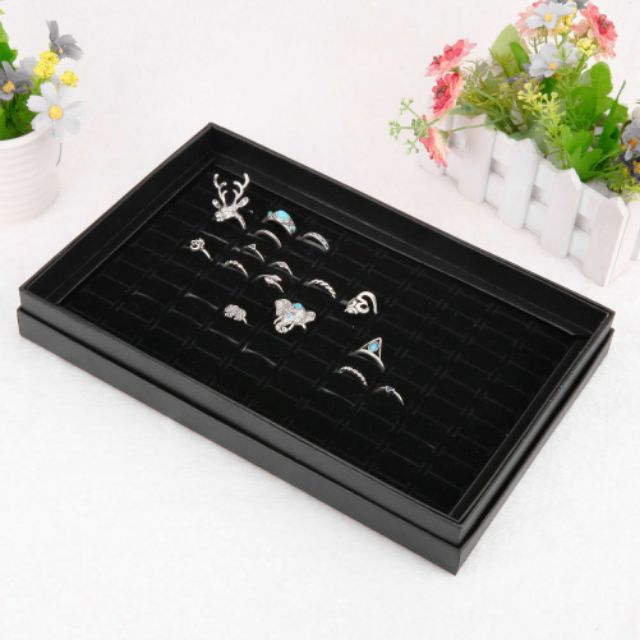 Khay nhung trưng nhẩn nắp kính dày