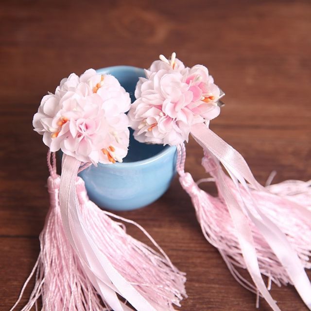Kẹp tóc tua rua  cho bé cực kì dể thương